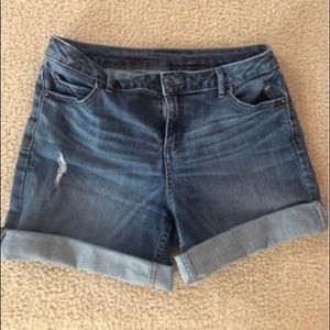 Vera Wang Denim Shorts